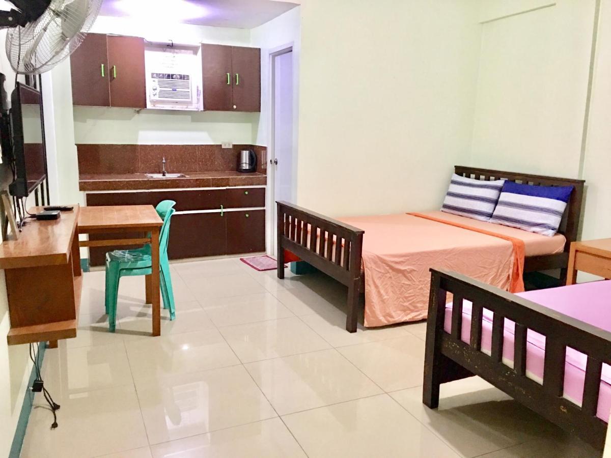 Jemz Tagaytay Budget Transient Tagaytay City Exterior foto